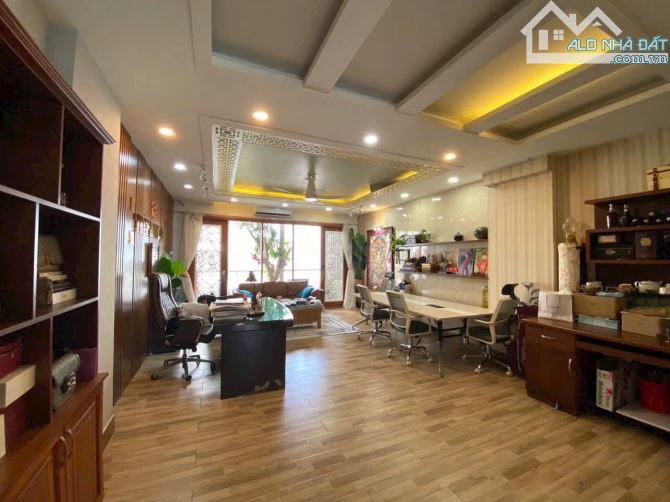 Nhà Hầm 3 tầng Dt 5x18m Đường Taab Thuận Nam 2 Phường Phú Thuận Q7 - 3