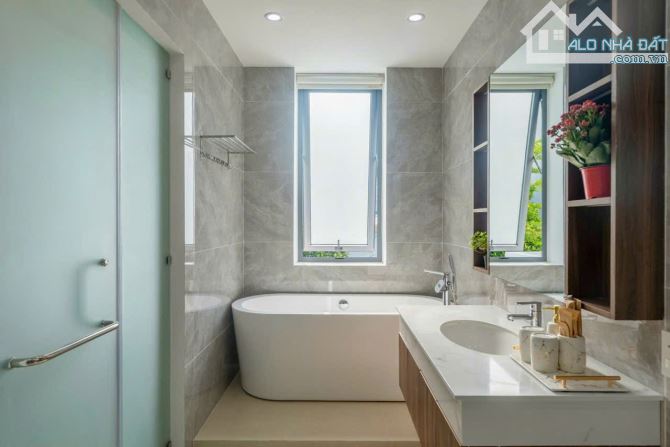 BIỆT THỰ LÔ GÓC NGUYỄN SƠN, HẢI CHÂU, ĐÀ NẴNG - 3