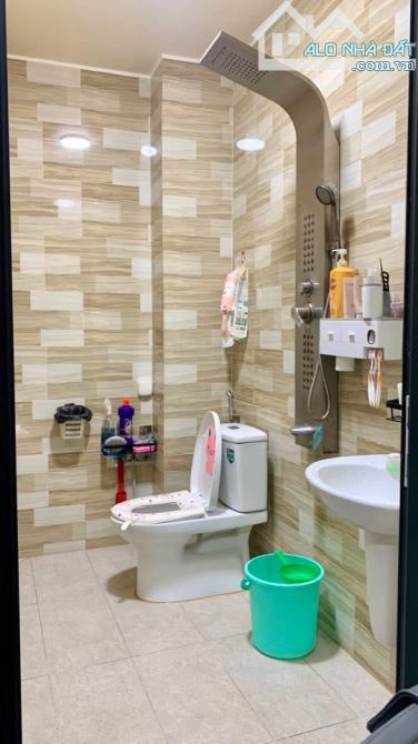 Nhà 3 Tầng Trần Văn Thành Quận 8 - Nhà Xây Kiên Cố - Chỉ 6,2Tỷ TL Chính Chủ - 3