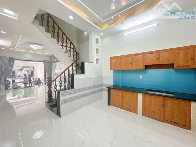 Nhà 3 TẦNG MẶT TIỀN Đ. TRẦN THỊ CỜ, P. Thới An, Q.12, dt 72m2 (4mx18m). Đường 10m,💰8,95Tỷ - 3