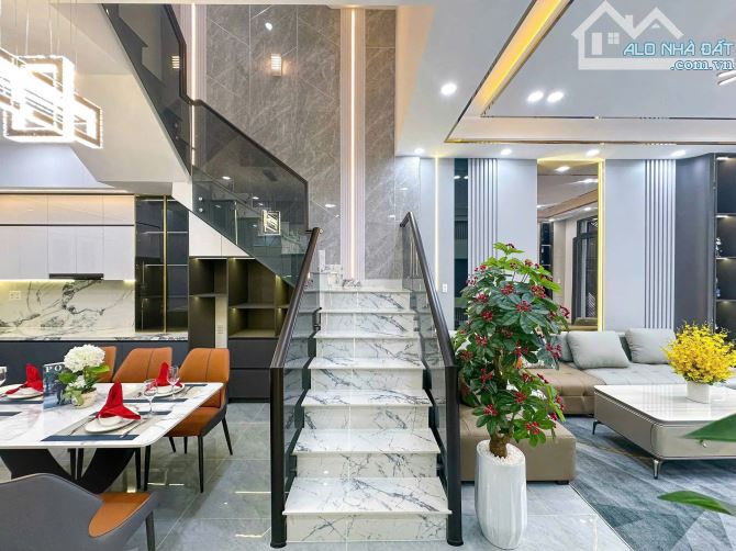 BÁN NHÀ PHỐ ĐẸP Ở THỦ DẦU MỘT, LIỀN KỀ ĐẠI NAM - 3