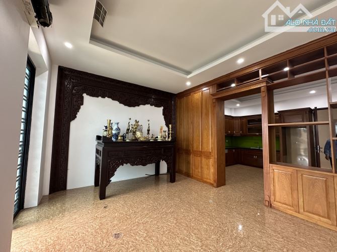 Bán Liền Kề Mậu Lương 60/65m2 mt5 4 tầng ,ô chờ thang máy .Giá 15,5 tỷ có thương lượng . - 3