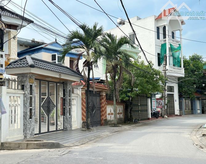 Bán nhà cấp 4 mặt đường Tô Hiến Thành, gần trường Nguyễn Trãi, gần UBND Phường - 3