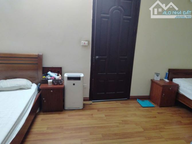 VĂN QUÁN HÀ ĐÔNG NHÀ 5 TẦNG PHÂN LÔ VỈA HÈ KINH DOANH ĐẸP 40 m 12.4 TỶ - 3