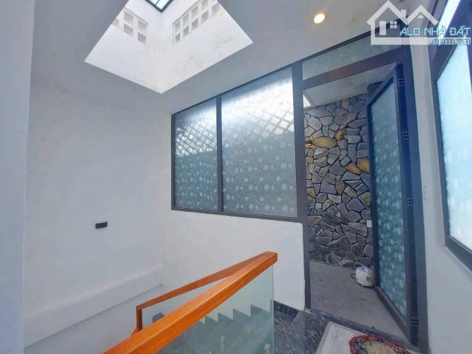 NHÀ 1 TRỆT 2 LẦU 17,5 TỶ MẶT TIỀN MẬU THÂN - CÁCH CHỢ XUÂN KHÁNH 100M,TP CẦN THƠ - 3