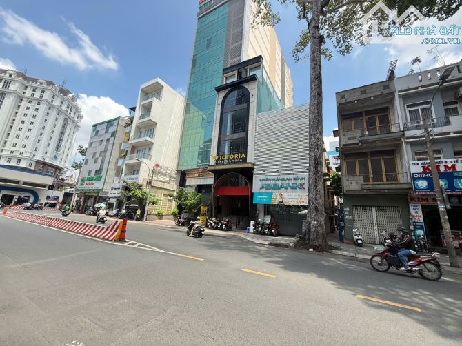 Chủ Cần Bán Nhà Góc 2MT Bùi Thị Xuận Q1 -4*20m - 4Tầng - Gía : 41Tỷ - 3