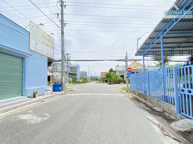 Nền đẹp - giá rẻ 103m2 gần Đường ĐT826, Mỹ Lệ, Cần Đước, LA. Giá 1 Tỷ 050 - 3