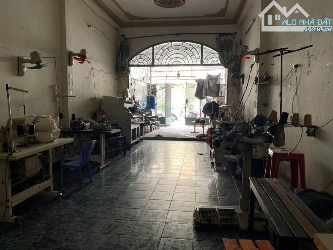 ĐƯỜNG 8M XE TẢI THÔNG-  115 M2 - 3 TẦNG - 11.4 TỶ THƯƠNG LƯỢNG - 3