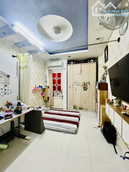 👉CHỈ 5.5 TỶ - DT 30M2  💎 NHÀ 5 TẦNG BTCT - TÂN BÌNH – Ô TÔ ĐỖ CỬA – Bành Văn Trân – P7 - 3