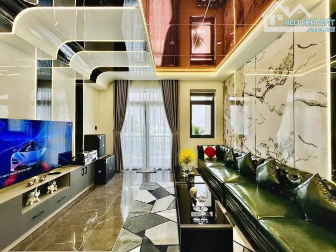 🏠 Phạm Văn Chiêu,Phường 13 Gò Vấp💎 Hẻm 1 trục 7m 💎4.2m x 21m. 5 Lầu Thang Máy💵15,8 Tỷ - 32