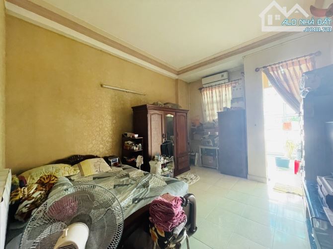 🏠 BÁN GẤP NHÀ 3 TẦNG - MẶT TIỀN HẺM NHỰA 8M TRẦN THỊ NĂM – QUẬN 12– 82M2 – GIÁ CHỈ 6.8 TỶ - 4