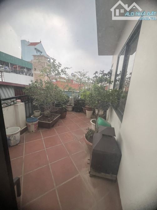 SIÊU HOT-  NGÕ 59 PHỐ QUAN HOA – 61M2  – SÂN RỘNG – Ở NGAY – GIÁ CHỈ 15 TỶ - 4
