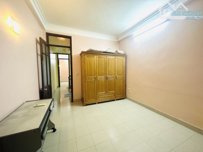HÀNG XÓM VINHOME - TRUNG TÂM VIỆT HƯNG - PHÂN LÔ CÁN BỘ QUÂN ĐỘI - - 4