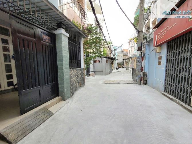 GI.ẢM THÊM 1 T.ỉ-Trung tâm Phú Nhuận- 4 TẦNG BTCT - HUỲNH VĂN BÁNH 80M2 - NGANG HIẾM 5M - 4
