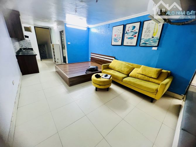 GIẢI PHÓNG , 45M2 , 3 BƯỚC RA Ô TÔ , MẶT TIỀN 4,5M , VIEW THOÁNG , GIÁ TỐT , 6,98 TỶ - 4
