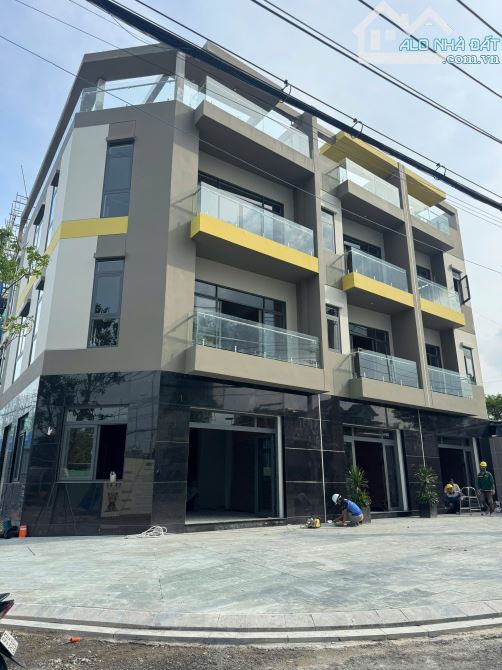 Ngân hàng ân hạn nợ gốc 5 năm, mua nhà phố Dĩ An khu Compoud chỉ cần 1,2 tỷ đã sở hữu - 4