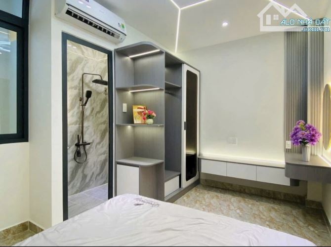 BÁN NHÀ CÓ DÒNG TIỀN THUÊ 23TRIỆU NGAY NGUYỄN VĂN NGUYỄN,TÂN ĐỊNH, QUẬN 1. 4TỶ710 DT59,8M2 - 4