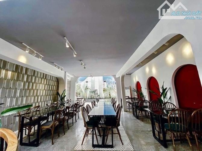 Mặt tiền Khu Sân Bay Tân Sơn Nhất 130m2 - Khu dân trí bán gấp - 4