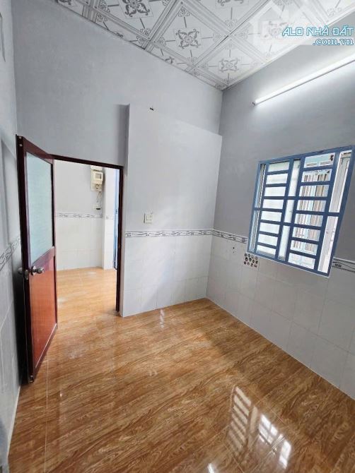 BÁN NHÀ cấp 4, Hẻm 120 Hoàng Quốc Việt✔️Hẻm rộng rãi, gần Bánh xèo 7 TỚI - 4