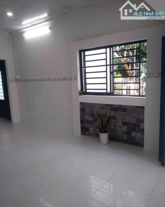 CCG ! Bán căn nhà kèm 2 phòng trọ Tân Hiệp Hóc Môn 5x21 ( 107m2 ) 995 TRIỆU Shr - 4