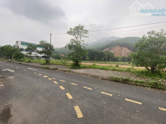 BÁN LÔ ĐẤT 200M BẾN SƠN YÊN LẬP – ĐẸP – THOÁNG – TIỀM NĂNG TĂNG GIÁ CAO - 3