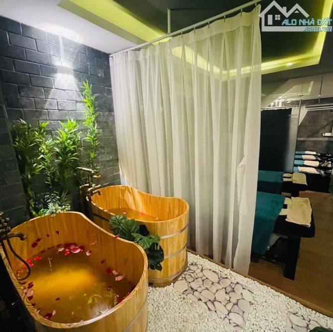 Mặt tiền khu Bàu Cát chỉ 140 triệu/m2, [GPXD: Hầm 7 Lầu] bán gấp - 4