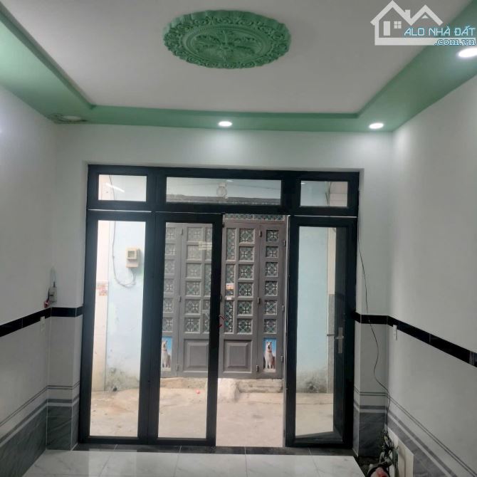 Nhà đẹp SHC 3,5 *10m gần Chợ Đông Thạnh giá 1,29 tỷ - 4