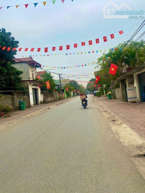 Bán 91m full thổ cư tiền hậu 5m sẵn nhà 3 tầng bám trục chính xuân linh xã xuân mai cm hn - 4