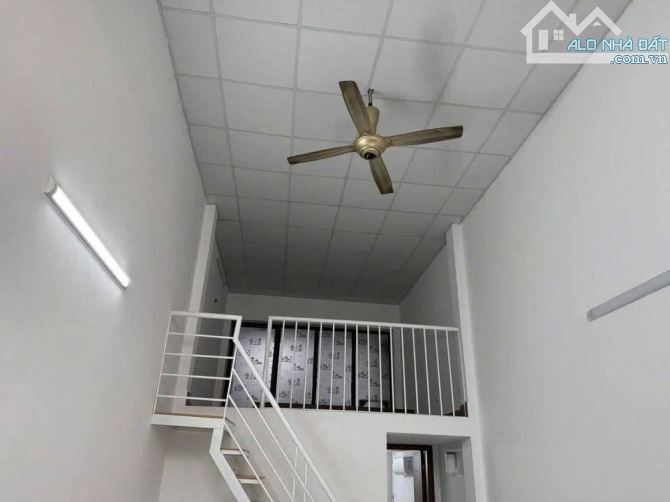 Cho thuê nhà ngõ 17 Đại Mỗ, Nam Từ Liêm, DT 40m x 2 tầng, giá 7.5tr - 4