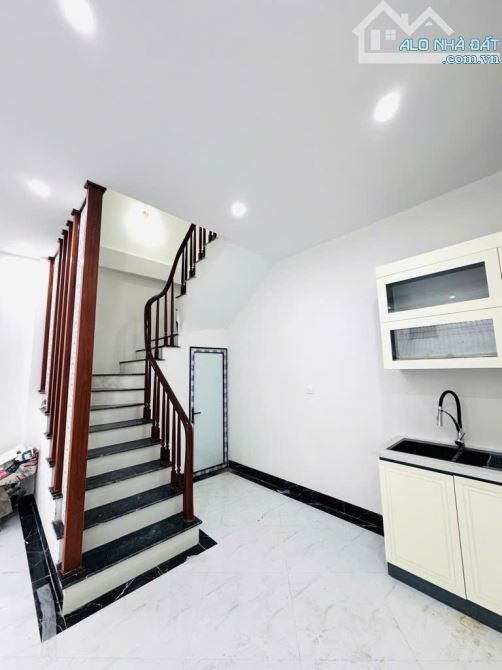 BÁN NHÀ TRƯƠNG ĐỊNH, FULL NỘI THẤT, Ô TÔ ĐÕ CỔNG, 6 TẦNG, 46M2 GIÁ 7,5 TỶ - 5