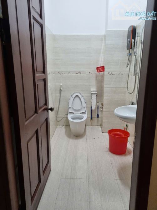 BÁN NHÀ 3 TẦNG - KHU VỰC TRUNG TÂM PHƯỜNG 9, TP. ĐÀ LẠT – MẶT ĐƯỜNG RỘNG Giá 8.5 Tỷ - 5