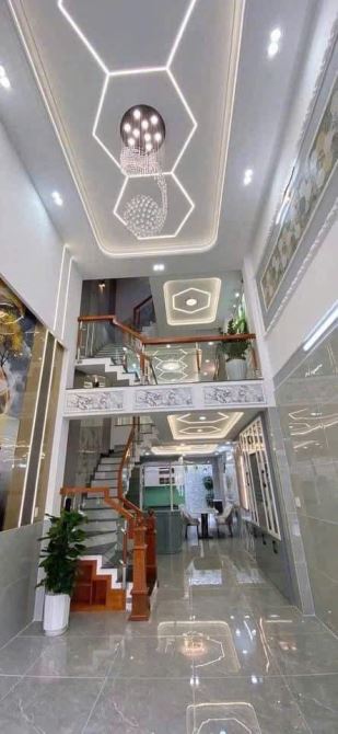 SIÊU PHẨM 5 TẦNG LÊ VĂN QUỚI- HẺM 6M XE HƠI - 80M2- SỔ RIÊNG - GIÁ CHỈ 7.5 TỶ - 5