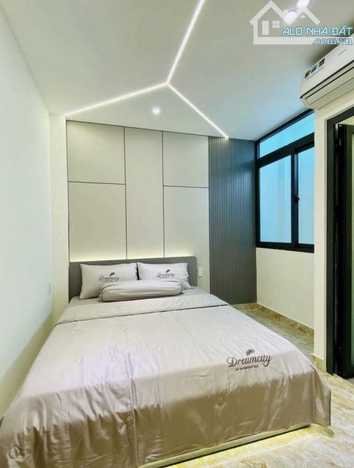 BÁN NHÀ CÓ DÒNG TIỀN THUÊ 23TRIỆU NGAY NGUYỄN VĂN NGUYỄN,TÂN ĐỊNH, QUẬN 1. 4TỶ710 DT59,8M2 - 5