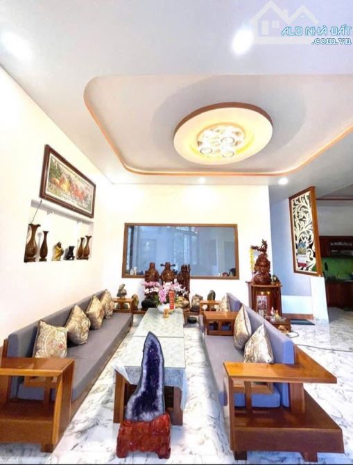 Bán nhà 4 tầng góc 2 mặt tiền TĐC VCN Phước Long 2 - Diện tích: 147,2m2 - Nhà 4 tầng, 10pn - 5