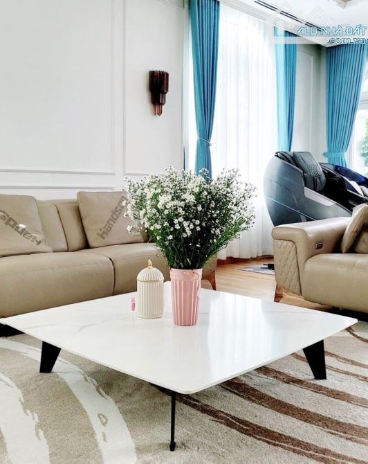 Giảm 2 tỷ, khu VIP đường 3/2 Q10, 29.8 tỷ, 115m2, MT: 5,5m, 7 tầng thang máy - 5