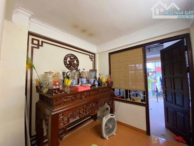 🎉NHÀ ĐẸP DÂN XÂY-MẶT NGÕ THẲNG TẮP-MỘT BƯỚC RA PHỐ-KD VĂN PHÒNG 2THOÁNG Cầu Giấy 5 Tầng - 6