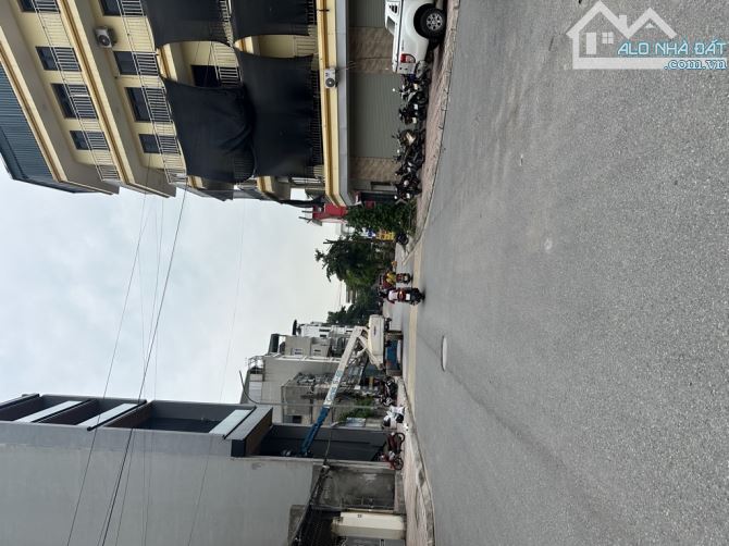 TĐC_TRẦN ĐĂNG KHOA_LONG BIÊN - Kinh Doanh Phố Lớn Vỉa Hè _TIỆN ÍCH BẠT NGÀN - 6