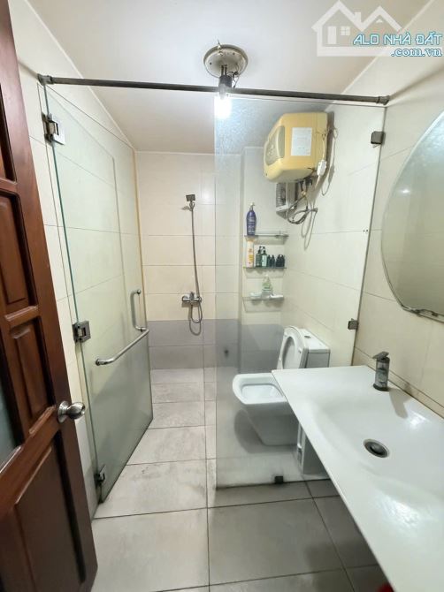 Ban nhà HXH Trần Mai Ninh ,p12 ,Tân Bình .DT:8.6x10m .5 tầng 10p .Giá :11.9 tỷ - 6