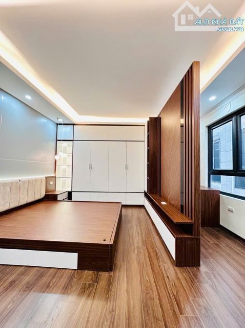 BÁN NHÀ MỚI BỒ ĐỀ – TRUNG TÂM – MẶT TIỀN 6,6M - NỘI THẤT ĐẸP – 82M2 CHỈ 7,95 TỶ - 7