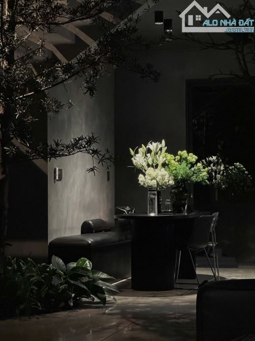 SIÊU PHẨM KTS THIẾT KẾ – KHÔNG GIAN SỐNG ĐẲNG CẤP – HẺM10M, TL 37, Q12 - 115M² - CHỈ 7.8 T - 7