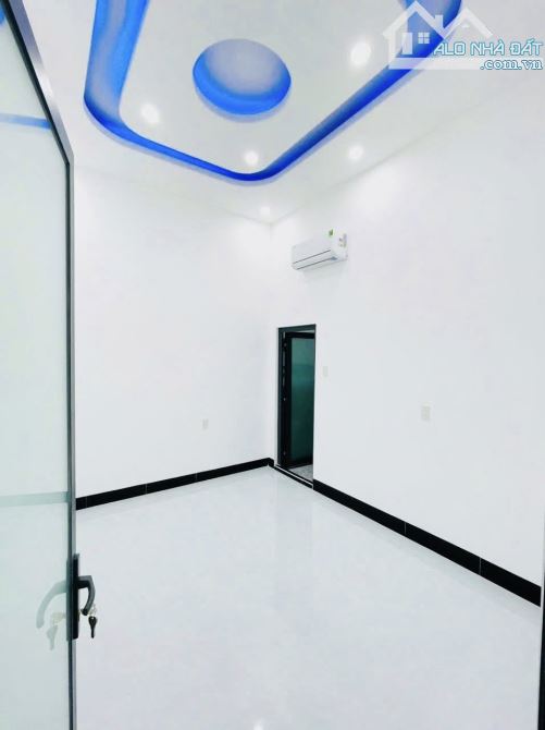 Căn nhà mới sửa lại đẹp, kẹt vốn cần bán gấp giá 840 triệu, 90m2 vuông đẹp - 7