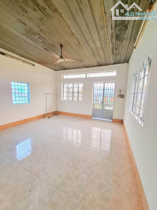 Gấp ! Cứu chủ Căn nhà 1 trệt 1 lầu ( 102m2 SHR ) ở Đ. Hà Văn Lao , Củ Chi giá chỉ 900tr - 7