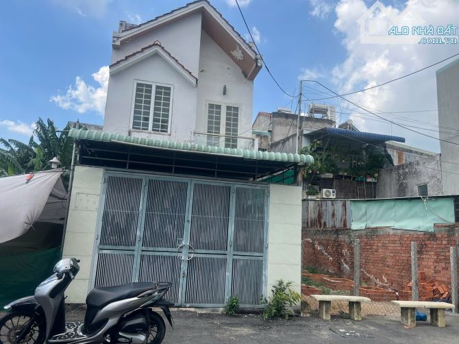 Cần bán nhanh nhà 1T,1L (4.5x15) 68m đường oto ngay chung cư The Emeral Cổng Chào Bình Dươ - 7