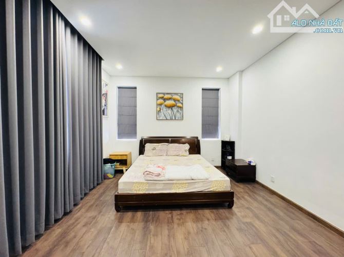 Bán nhà biệt thự kdc xây dựng 5 đường Liên Phường Quận 9 gần chợ Phước Bình (180m2) 24 tỷ - 8