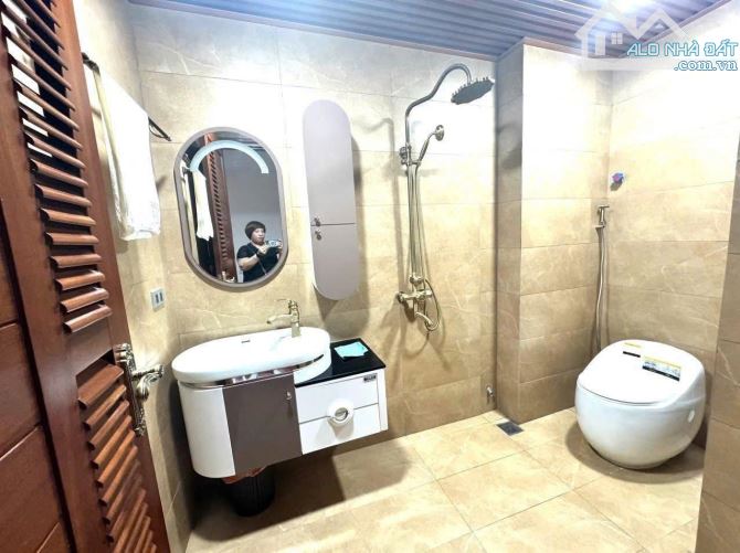 SIÊU PHẨM PHÂN LÔ 59 LÁNG HẠ ÔTÔ VÀO NHÀ CÓ THANG MÁY 6T 66M2 NỘI THẤT CAO CẤP Ở, CHO THUÊ - 8