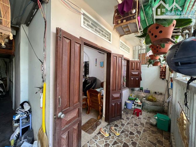 Nhà cấp 4 P.LỘC THỌ trung tâm NHA TRANG - 70mv ngang 7m vuông vắn - sổ hồng, gần biển - 8