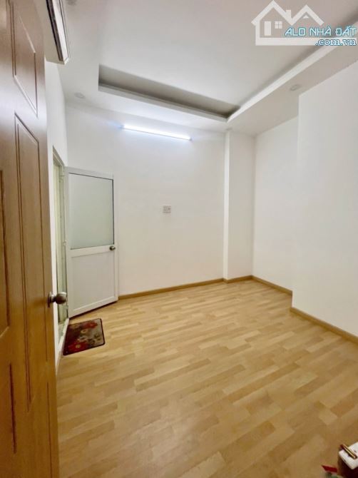 Bán nhà 46m2 x 4 tầng, MT 4.1m, HXH Nguyễn Văn Luông, gần vòng xoay Phú Lâm, Q6. 4.1 tỷ - 8