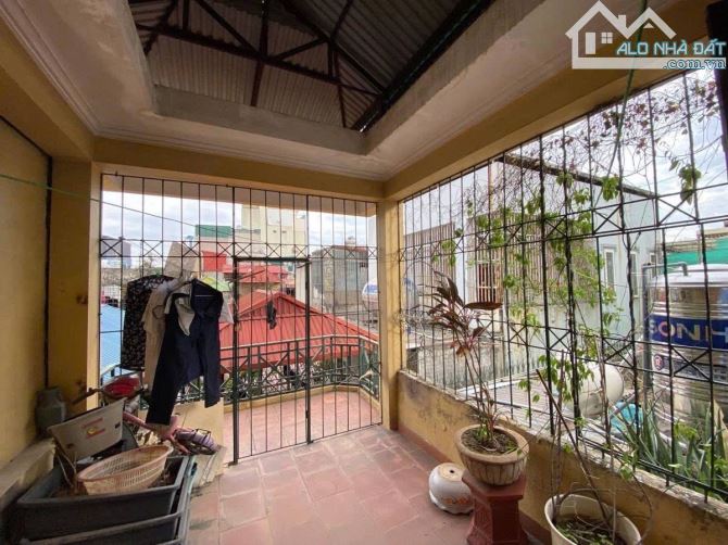 🎉NHÀ ĐẸP DÂN XÂY-MẶT NGÕ THẲNG TẮP-MỘT BƯỚC RA PHỐ-KD VĂN PHÒNG 2THOÁNG Cầu Giấy 5 Tầng - 8