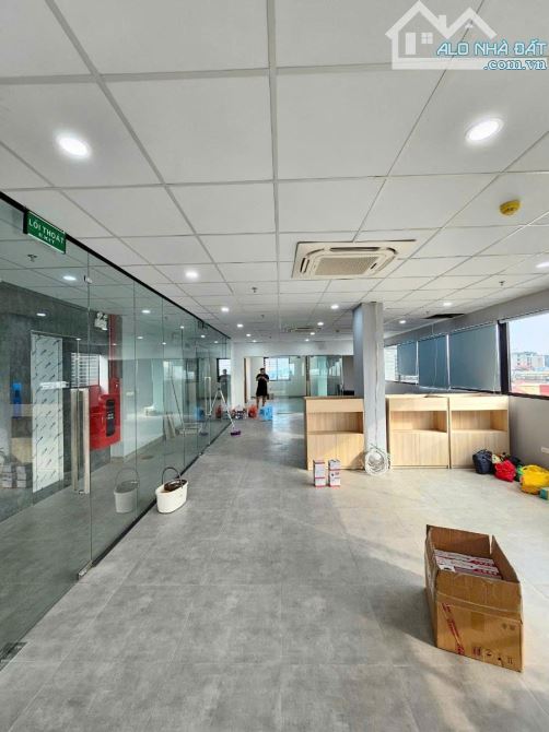 Bán toà VP mặt phố Vũ Tông Phan, lô góc 3 thoáng, vỉa hè, 310m2 x 10 tầng x MT 11m 143 tỷ - 8