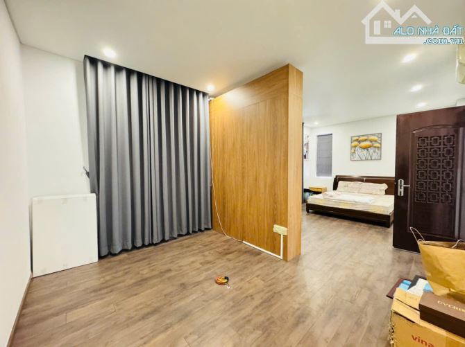 Bán nhà biệt thự kdc xây dựng 5 đường Liên Phường Quận 9 gần chợ Phước Bình (180m2) 24 tỷ - 9